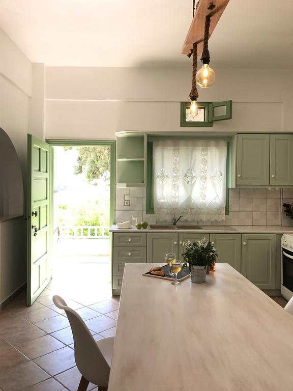 Panai'S Garden Apartment Livadi  Екстериор снимка